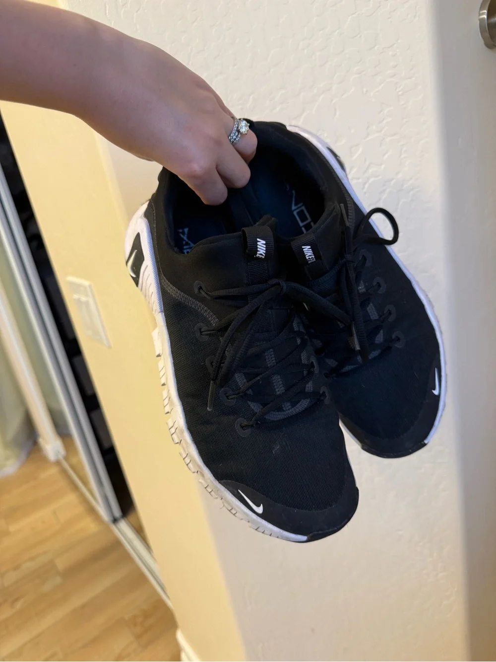 Men’s Nike Metcon Shoes